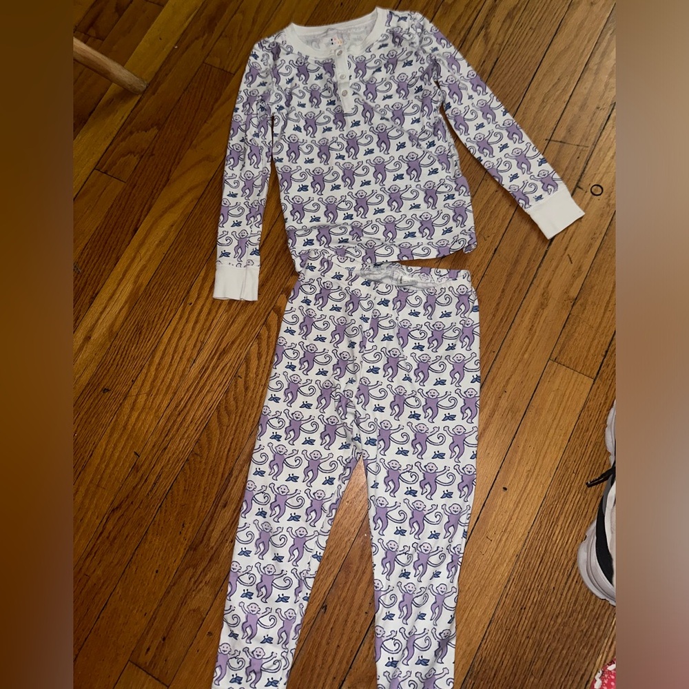Roller rabbit monkey pjs - Picture 2 of 2